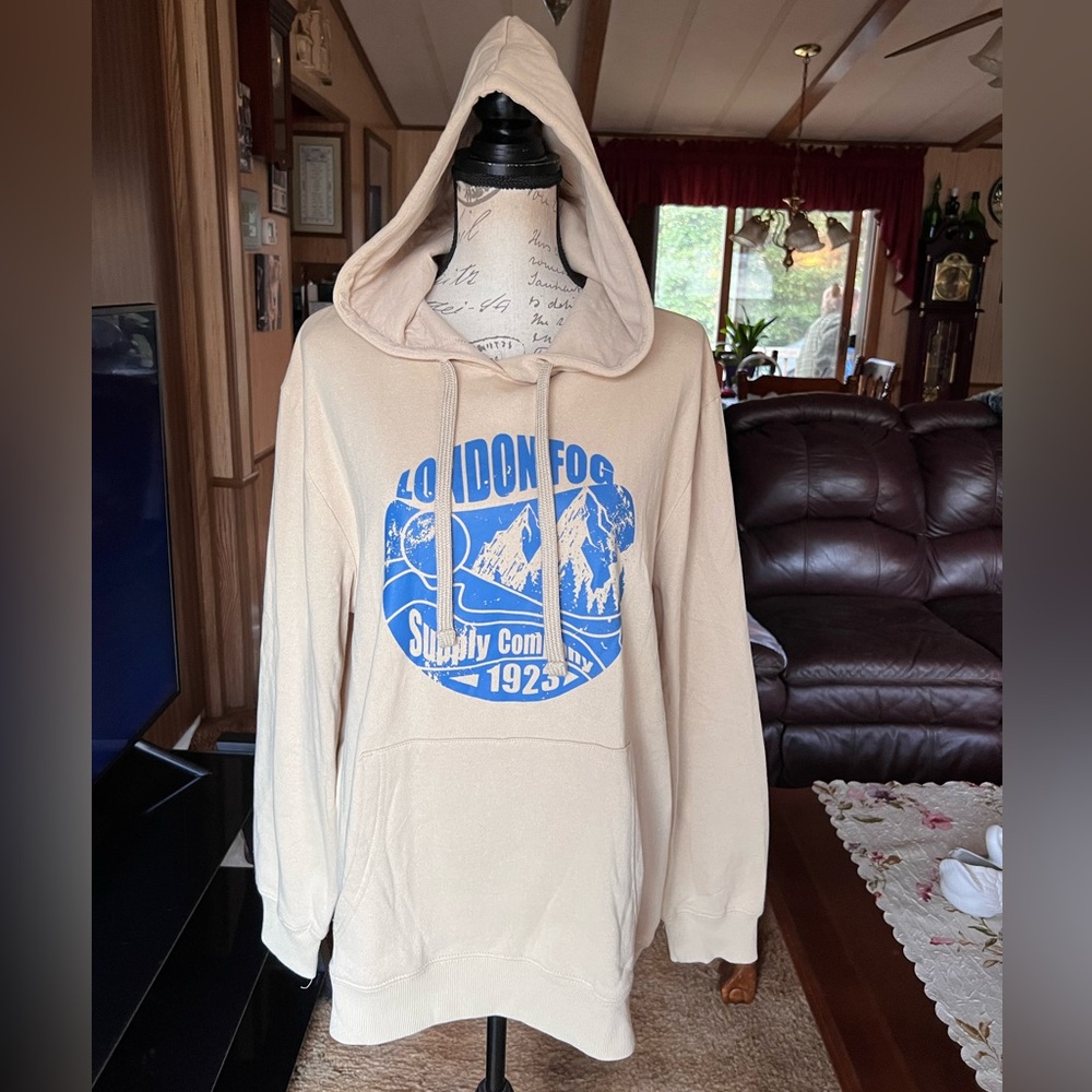 Mens London Fog Supply pullover hoodie.